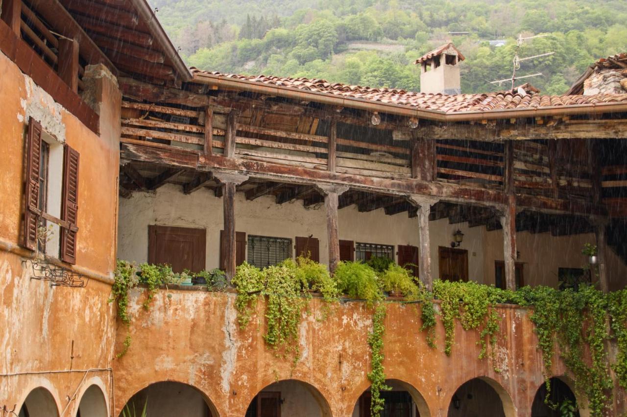 Charme Nel Borgo Di Bienno Di Design, Natura & Relax Exterior foto